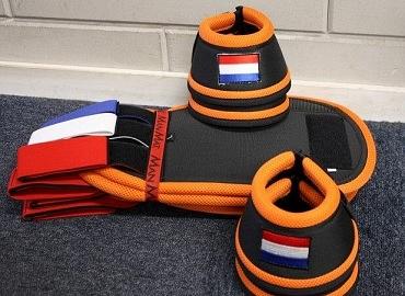 manmat nederland wedstrijdset springschoen beenbeschermer