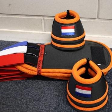 Manmat Nederland wedstrijdset springschoen / beenbeschermer