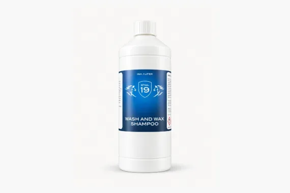 Wash and Wax Shampoo voor paardentrailer